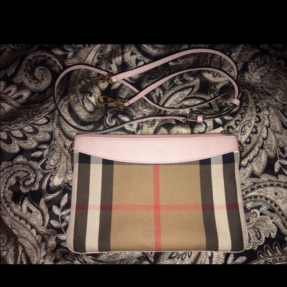 Burberry cross body